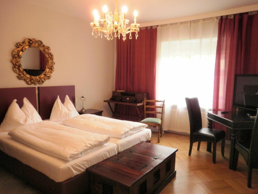 Stadtvilla Auerhahn Vöcklabruck Chambre photo