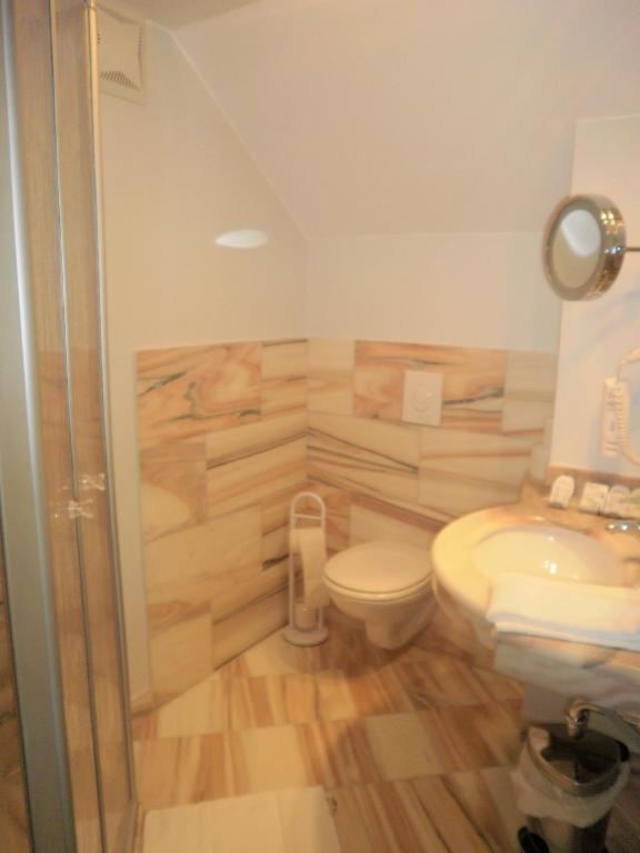 Stadtvilla Auerhahn Vöcklabruck Chambre photo